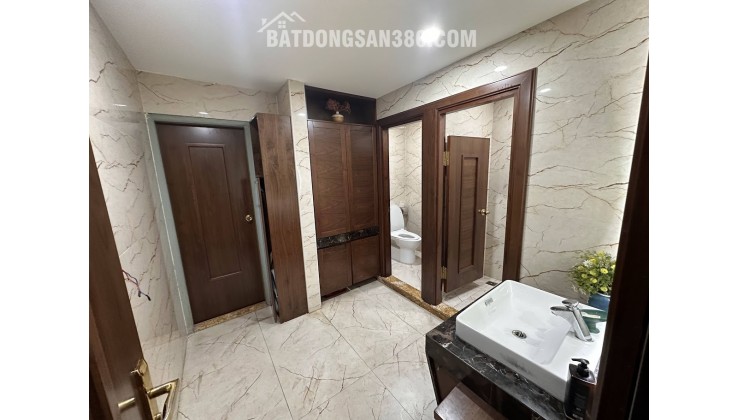 CHO THUÊ SÀN VĂN PHÒNG 415M2 - TÒA NHÀ HCMCC 249A THỤY KHUÊ (QUẬN TÂY HỒ) - NỘI THẤT CAO CẤP, BÀN GIAO NGAY