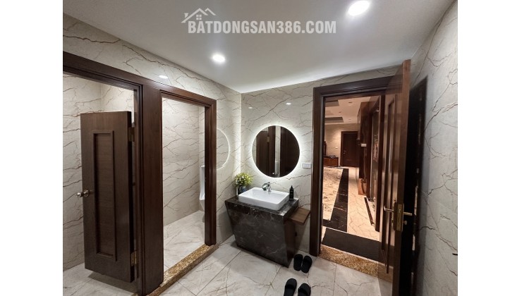 CHO THUÊ SÀN VĂN PHÒNG 415M2 - TÒA NHÀ HCMCC 249A THỤY KHUÊ (QUẬN TÂY HỒ) - NỘI THẤT CAO CẤP, BÀN GIAO NGAY