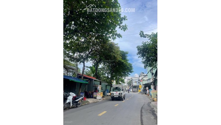 BÁN NHÀ 3 TẦNG ĐỖ XUÂN HỢP PHƯỚC LONG B - HẺM XE HƠI 1 XẸT - NGANG 5.3M - 5 TỶ