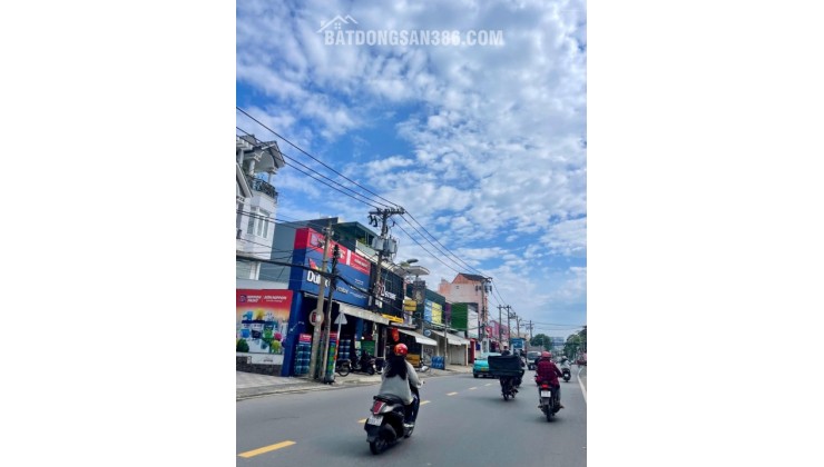 BÁN NHÀ 3 TẦNG ĐỖ XUÂN HỢP PHƯỚC LONG B - HẺM XE HƠI 1 XẸT - NGANG 5.3M - 5 TỶ