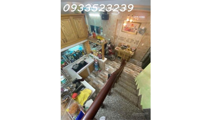 Ngay Dương Quảng Hàm, HẺM XE TẢI THÔNG, 4 tầng, 90m2, ngang hơn 5m, chỉ nhỉnh 100tr/m2