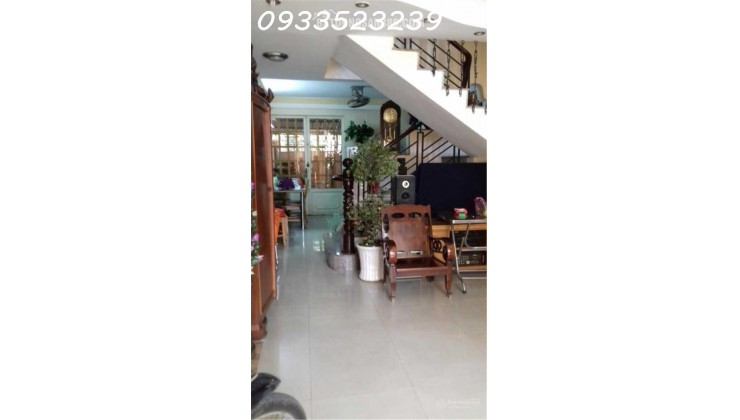 BánNhà hẻm thông xe hơi Dương Quảng Hàm P5 - GV sau siêu thị Emark DT 4x15m 1 trệt 2 lầu ST -8 tỷ