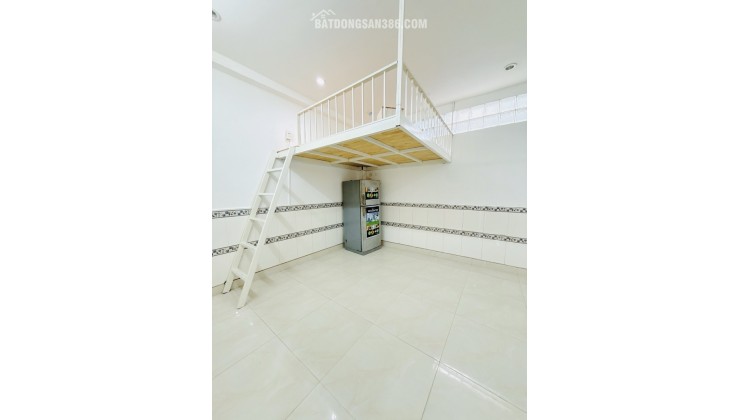 Bán nhà ngang 4.6m Lê Quang Định Bình Thạnh hẻm xe hơi giá tốt