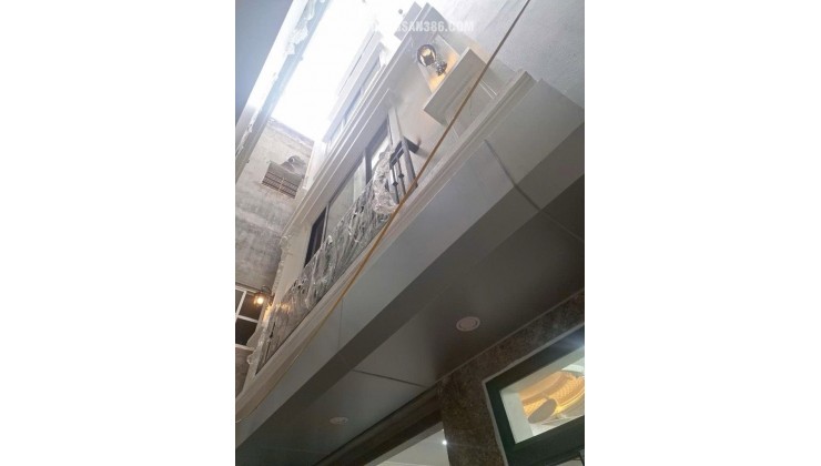 Bán nhà đẹp Xuân Đỉnh 2 mặt thoáng 31m2 5 tầng thang máy giá 9,2 tỷ