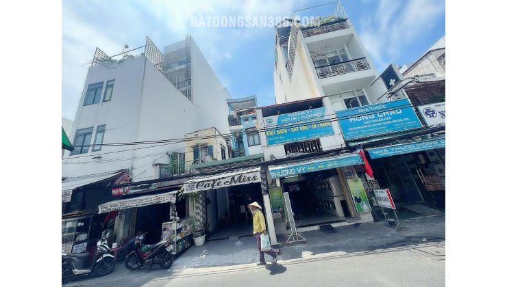 BÁN NHÀ 4 TẦNG - MẶT TIỀN KINH DOANH SIÊU ĐỈNH ĐƯỜNG XÓM CHIẾU, QUẬN 4 -GIANG GIANG: 093.86.76.685