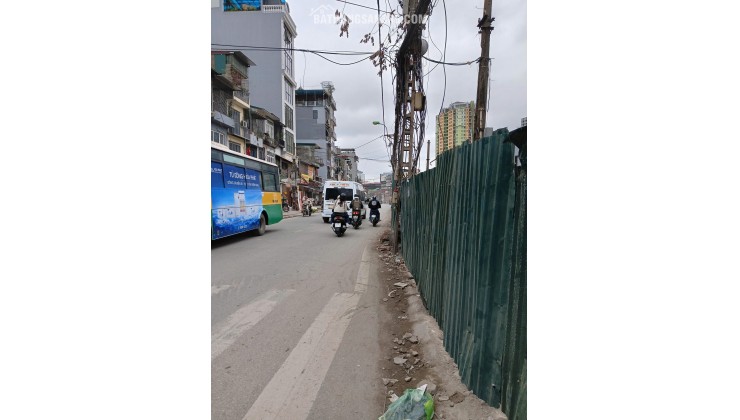 Bán đất đẹp đường Hồng Tiến – Long Biên, Hà Nội

.