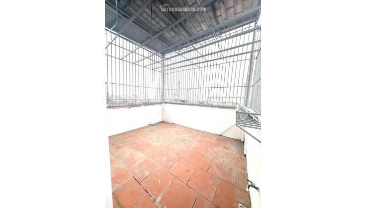 BÁN NHÀ 5 TẦNG DÂN XÂY - ÔTÔ ĐỖ CỬA - SÁT ĐƯỜNG PHAN TRỌNG TUỆ - THANH TRÌ