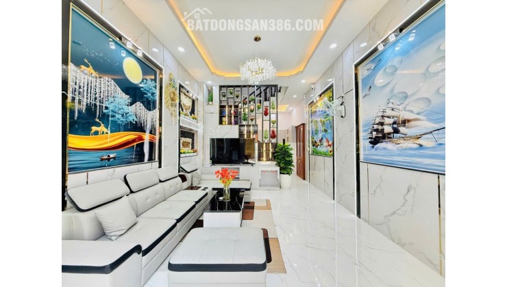 NHÀ BÁN QUẬN 12 - GIÁP SONG HÀNH, TRƯỜNG CHINH.
QUA TÂN BÌNH CHỈ VÀI PHÚT NHÀ 4 TẦNG BTCT VÀO Ở NGAY.