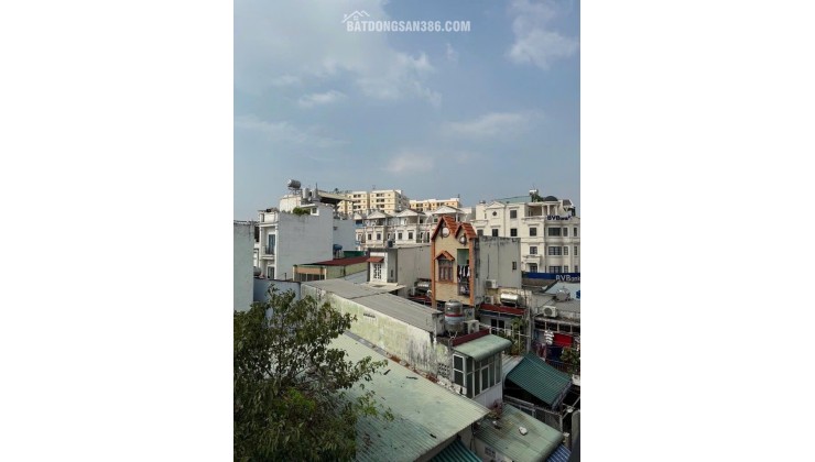 Bán nhà hẻm Phan Văn Trị, Gò Vấp: 52m2, 4 tầng, 5PN, sổ hồng, giá 8.6 tỷ. Cơ hội an cư lý tưởng, tiện ích đầy đủ, liên hệ ngay!