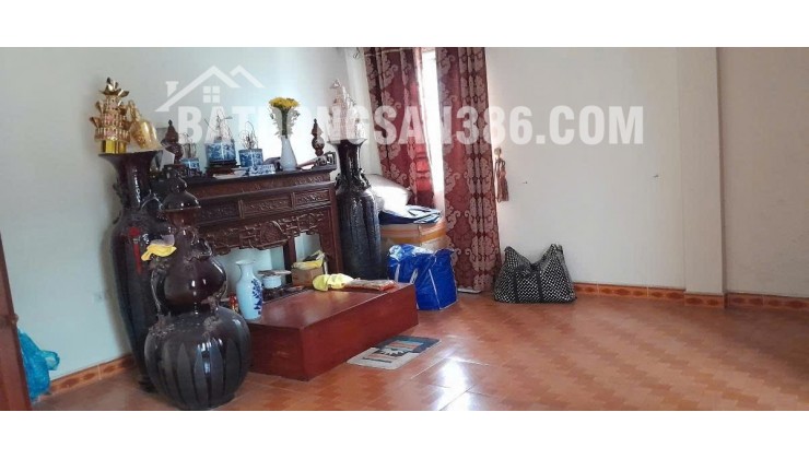 BÁN NHÀ LĨNH NAM NGAY CHỢ SINH VIÊN, GẦN CÁC TRƯỜNG ĐẠI HỌC DT 45M