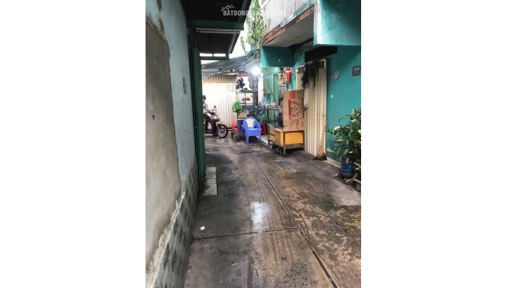 BÁN NHÀ 228/32 HẬU GIANG F9Q6 (4M6 x 22M50), SHR, CHỈ 7.5 TỶ. LH: 0933279273.