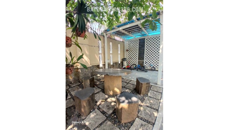 GẤP BÁN BIỆT THỰ MẶT TIỀN THẠNH LỘC QUẬN 12 FULL THỔ CƯ 571M2