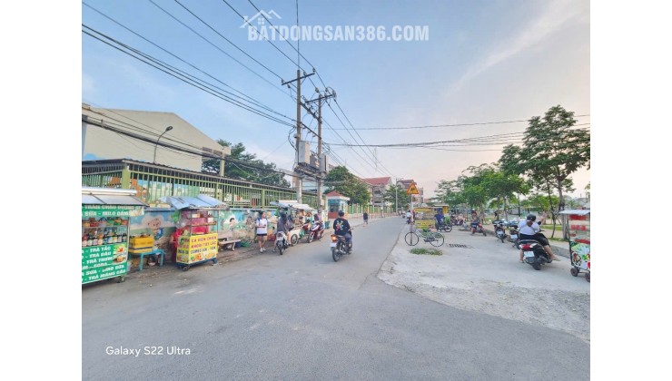 BÁN ĐẤT ĐƯỜNG 898 NGUYỄN DUY TRINH PHÚ HỮU - HẺM XE HƠI - 90M2 CHỈ 5 TỶ