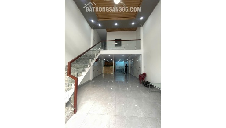 GẤP BÁN NHÀ MẶT TIỀN CHỢ THIẾC LÊ VĂN KHƯƠNG HIỆP THÀNH QUẬN 12 TIỆN KINH DOANH 85M2 - CHỈ 6.5 TỶ