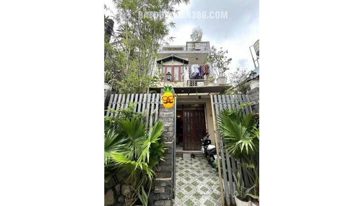 NHÀ NGAY CHỢ CẦU GIÁP GÒ VẤP - NHÀ VÀO Ở NGAY, CHỦ TẶNG NỘI THẤT
NGAY NGÃ TƯ NGUYỄN VĂN QUÁ VỚI QUANG TRUNG 79M2 - HƠN NHẸ 4 TỶ