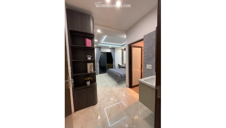 4 TẦNG THANG MÁY – FULL NỘI THẤT – GIỮA 3 KCN LỚN BẮC SƠN