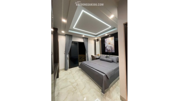 4 TẦNG THANG MÁY – FULL NỘI THẤT – GIỮA 3 KCN LỚN BẮC SƠN