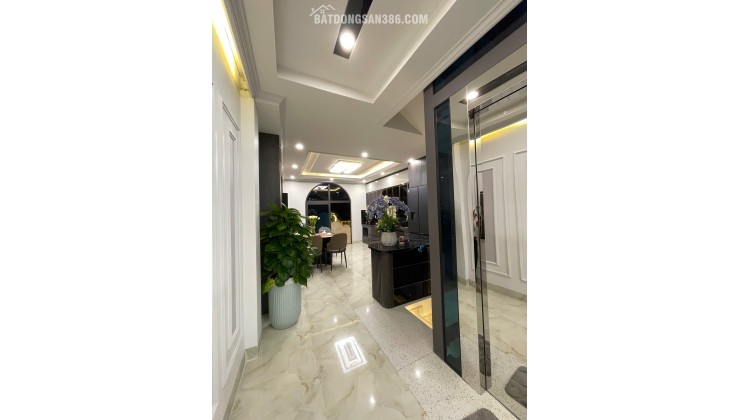 4 TẦNG THANG MÁY – FULL NỘI THẤT – GIỮA 3 KCN LỚN BẮC SƠN