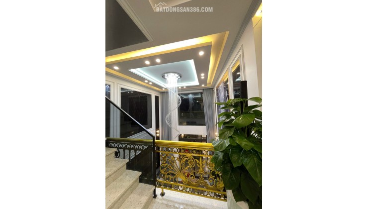 4 TẦNG THANG MÁY – FULL NỘI THẤT – GIỮA 3 KCN LỚN BẮC SƠN