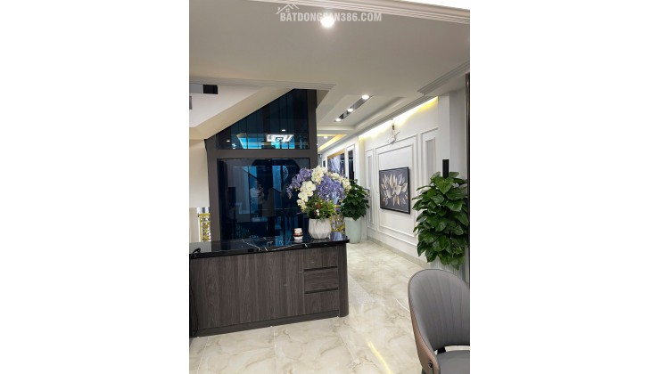 4 TẦNG THANG MÁY – FULL NỘI THẤT – GIỮA 3 KCN LỚN BẮC SƠN