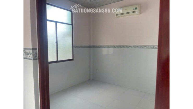 CC Gấp Bán - Nhà MT Tỉnh Lộ 6m - Vị Trí Đắt Địa Thuận Tiện Kinh Doanh - 2tỷ4 Lh:0969933159