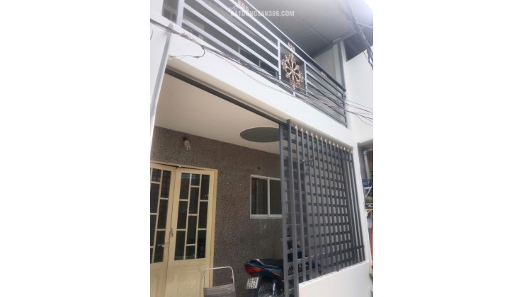 BÁN NHÀ GẦN CHỢ HƯNG LONG BÌNH CHÁNH, 40M2 SHR CHỈ 1 TỶ BAO SANG TÊN. LH:0978402430