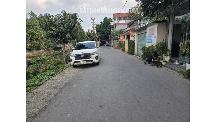 Bán gấp nhà Gia Lâm - 156m2- 13 tỷ - ô tô 7 chỗ qua lại vô tư