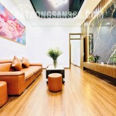 Nhà hiếm  Xuân Đỉnh –gần trường cấp 1,2,3 Xuân Đỉnh –gần phố 42M 5tầng 9.7 TỶ