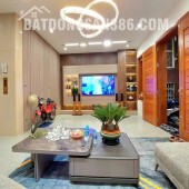 HIẾM - NGÕ NÔNG - NHÀ 6 TẦNG THANG MÁY ÊM RU - NHÀ Ở LUÔN- - TRUNG TÂM QUẬN - TIỆN ÍCH NGẬP TRÀN- 