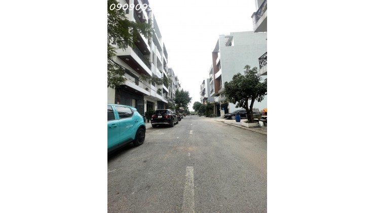 MẶT TIỀN BÙI VĂN NGỮ HIỆP THÀNH QUẬN 12-NGUYỄN ẢNH THỦ-TO KÝ-PHẦN MỀM QUANG TRUNG.NHÀ VÀO Ở NGAY-KHU AN NINH DÂN TRÍ TOÀN NHÀ CAO TẦNG.