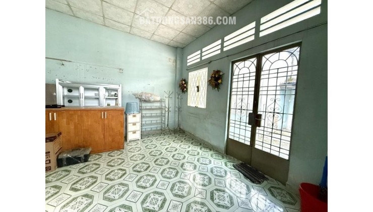 Bán nhà gần Bệnh viện Thủ Đức 96m2 ngang 6m giá 4.2 tỷ