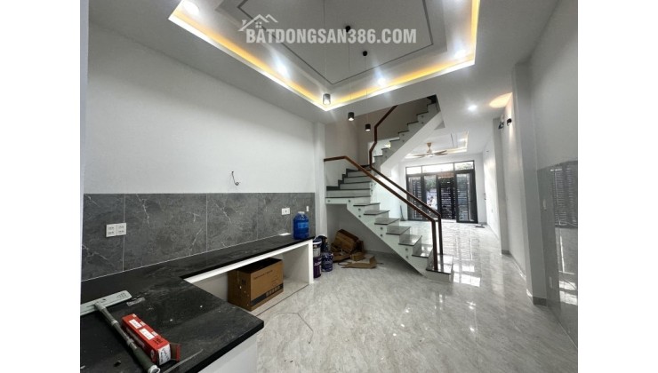 Bán nhà 4 tầng Ngô Chí Quốc Bình Chiểu Thủ Đức - 65m2  - Đường 8m - 6 Tỷ