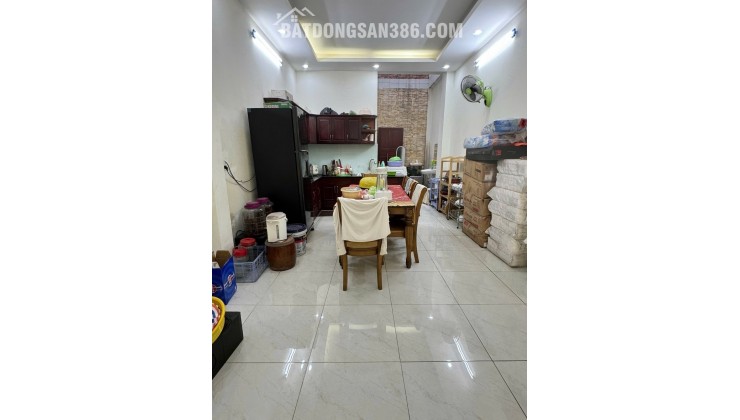 CHỈ 9.68 TỶ - CÓ NGAY NHÀ 4 TẦNG QUANG TRUNG - HẺM 1 TRỤC 6M