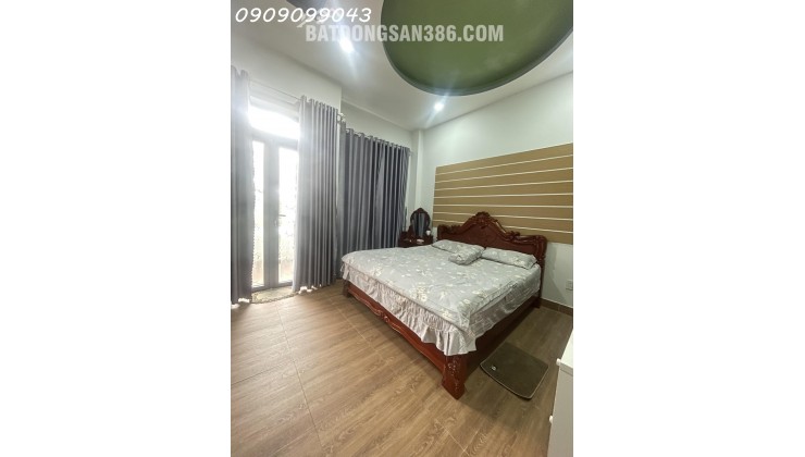 MẶT TIỀN BÙI VĂN NGỮ HIỆP THÀNH QUẬN 12-NGUYỄN ẢNH THỦ-TO KÝ-PHẦN MỀM QUANG TRUNG.NHÀ VÀO Ở NGAY-KHU AN NINH DÂN TRÍ TOÀN NHÀ CAO TẦNG.