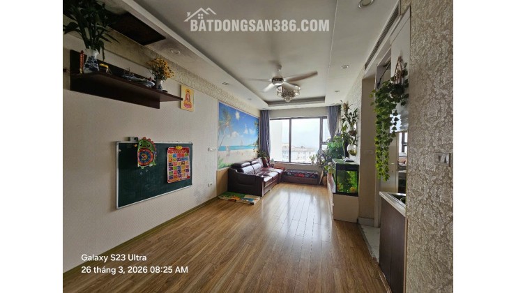 Chính chủ Bán CHCC 2PN tầng trung, giá tốt tại Greenstars - Thành phố giao lưu - Phạm Văn Đồng. Giá 6,3 tỷ