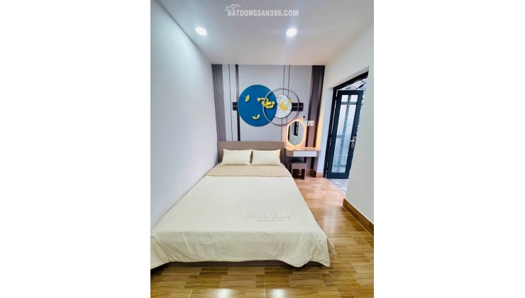 HÀNG HIẾM - 2 TỶ HƠN CÓ NHÀ SG - 2 TẦNG BTCT - NGAY COOPMART QUANG TRUNG - FULL NỘI THẤT XỊN - SỔ VUÔNG A4 - KHÔNG CÓ CĂN THỨ 2 ĐỂ SO SÁNH