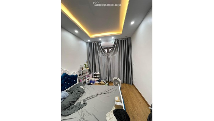 SIÊU PHẨM SÀI ĐỒNG - LÔ GÓC 2 MẶT THOÁNG - BƯỚC CHÂN RA KHU ẨM THỰC - 5.85 TỶ