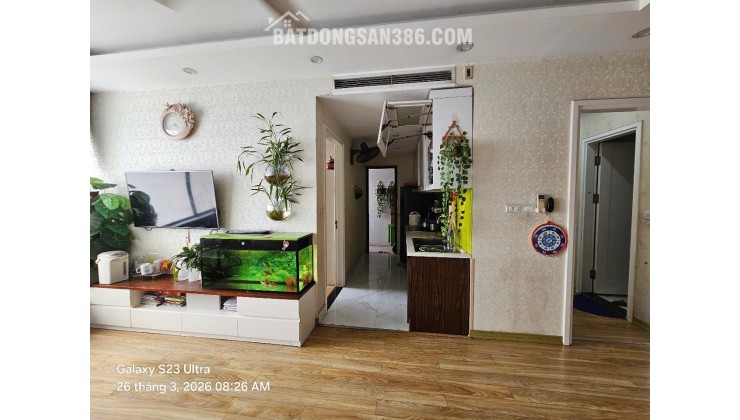 Chính chủ Bán CHCC 2PN tầng trung, giá tốt tại Greenstars - Thành phố giao lưu - Phạm Văn Đồng. Giá 6,3 tỷ