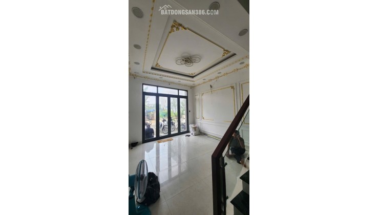 KHU NHÀ LẦU CAO CẤP – ĐƯỜNG 12M CÓ VỈA HÈ – SÁT KÊNH THAM LƯƠNG – 50M² – 5 TẦNG - 6PN – NHỈNH 6 TỶ