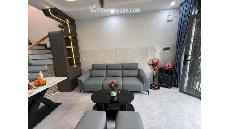 Nhỉnh 6tỷ - Nhà 2tầng MT đường số - chợ Tân Quy - Tân Hưng - tặng full nội thất . Sổ chuẩn