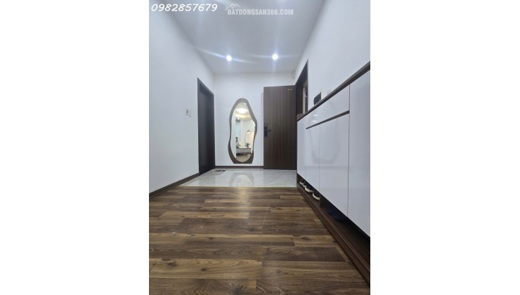 Chủ gửi bán căn 03 ngủ số 57 Vũ Trọng Phụng trung tâm Thanh Xuân giá rẻ