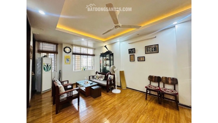 NHÀ ĐẸP KIM NGƯU, DIỆN TÍCH RỘNG, FULL NỘI THẤT 48M 4T NHỈNH 8 TỶ 0965549363