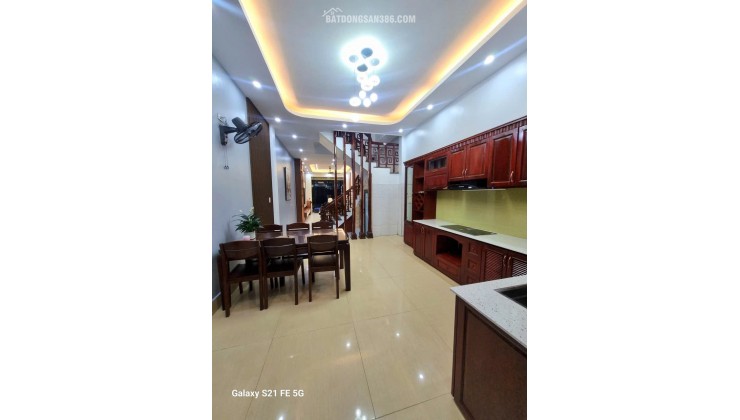 Bán nhà 4 tầng Kỳ Bá, TP Thái Bình, 70m2, sổ đỏ, 7.4 tỷ, 0978693808