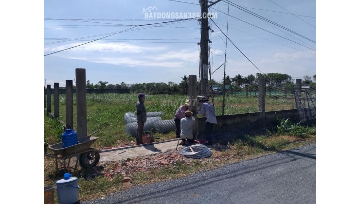 Bán đất Long Chánh – Gò Công – Diện tích 828,9m có 200 thổ cư – Hạ giá bán gấp 2,4tỳ