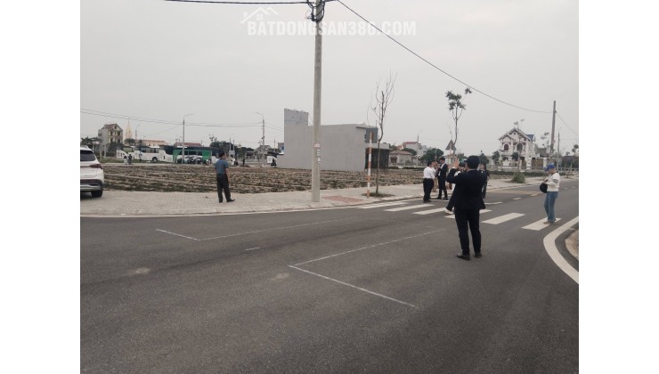 ĐẤT BIỂN HẢI TRIỀU - ĐÓN SÓNG KHU KINH TẾ NINH CƠ