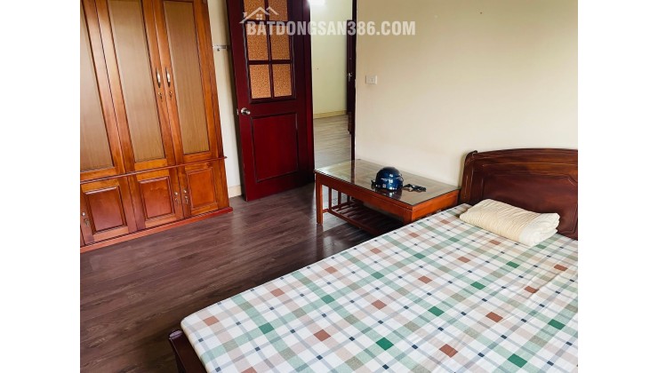 Cho thuê căn hộ cung cư tại Khu Đô thị Việt Hưng (quận Long Biên cũ)