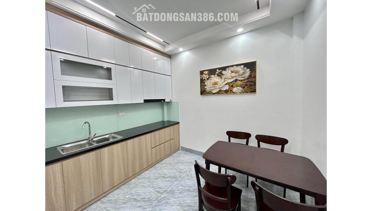 NHÀ ĐẸP LÔ GÓC THẠCH BÀN - SÁT AEON MALL - 4 TẦNG Ở NGAY - CHỈ 5.65 TỶ