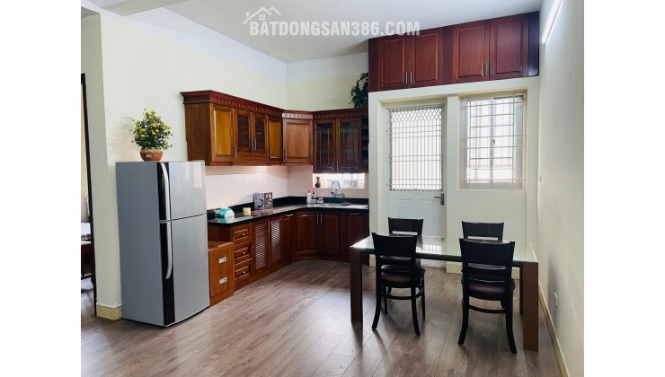 Cho thuê căn hộ cung cư tại Khu Đô thị Việt Hưng (quận Long Biên cũ)