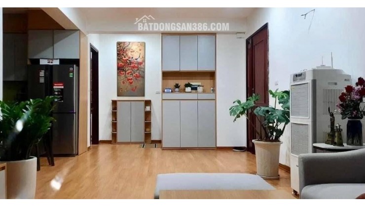 Chính chủ cho thuê căn hộ CT10 Việt Hưng - Long Biên