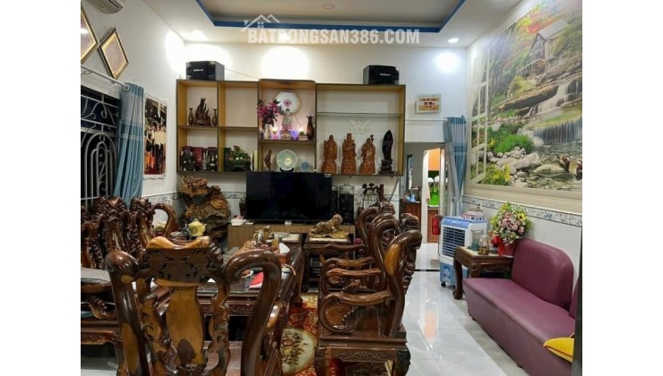 Bán nhà 96m2 (5.5x17m) Trường tiểu học Tam Bình- Chợ Tam Bình- Gò Dưa 4.8 tỷ